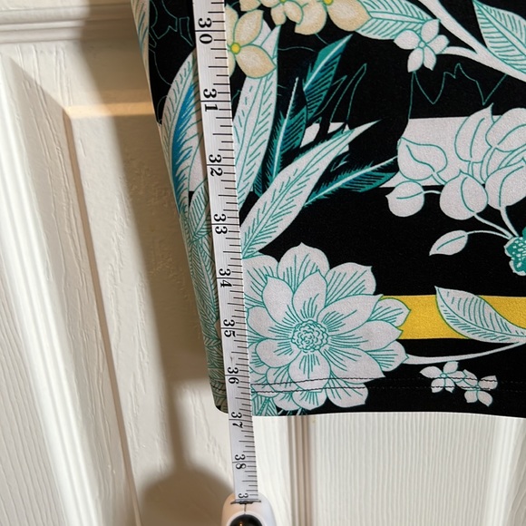 CACHE Vintage Sleeveless Dress! - Picture 2 of 9